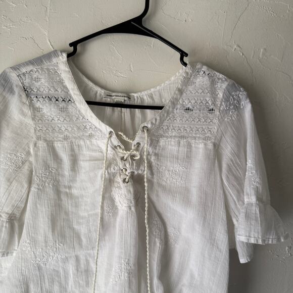American Eagle White Boho Eyelet‎ Lace-Up Blouse Size Small Cotton - Picture 2 of 8